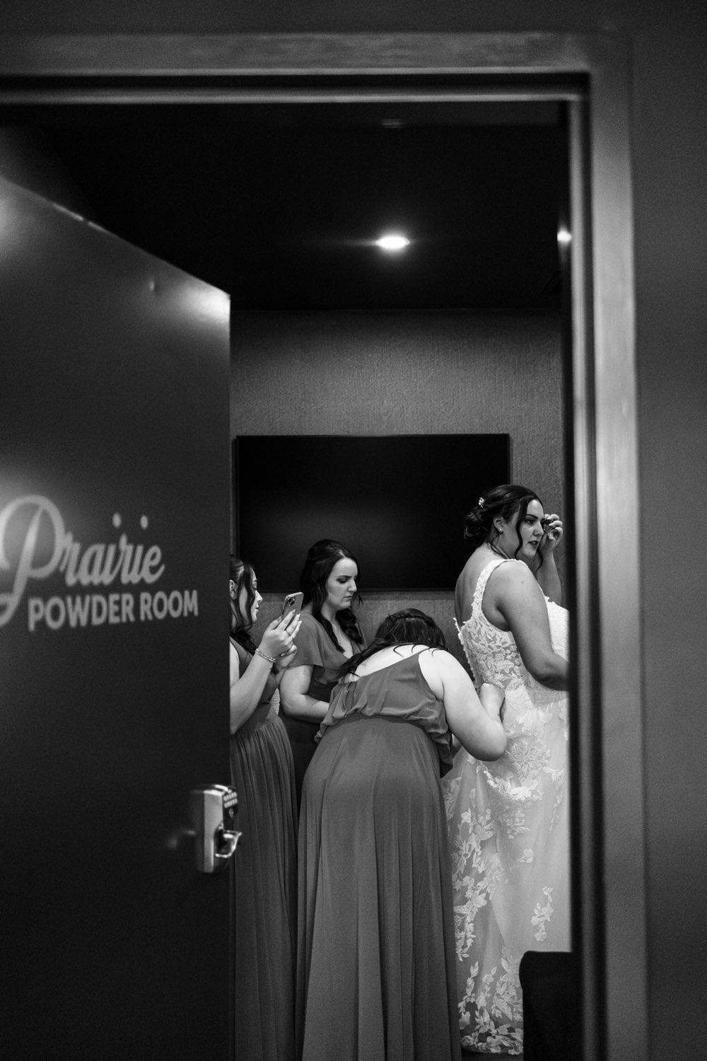Bridesmaids gathered in the Prairie Powder Room
